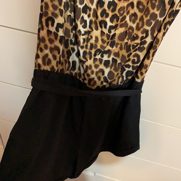 Leopard romper - Picture 5 of 6